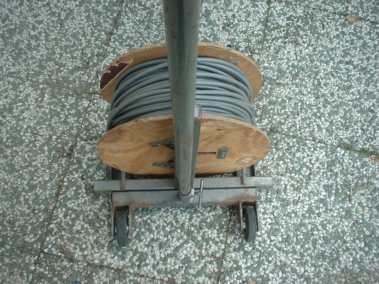 Te  koop kabel rol houder