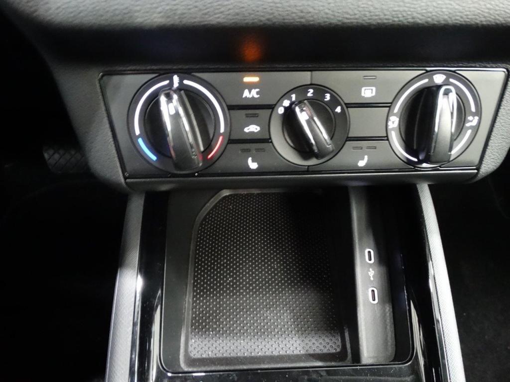 Skoda Kamiq 1.0 tsi greentech 115pk ambition