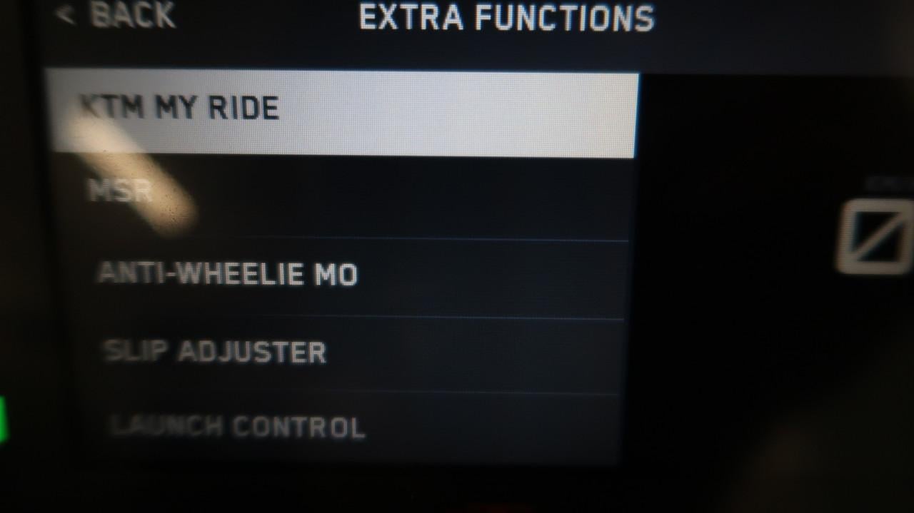 2020 KTM 890 Duke R als nieuw!
