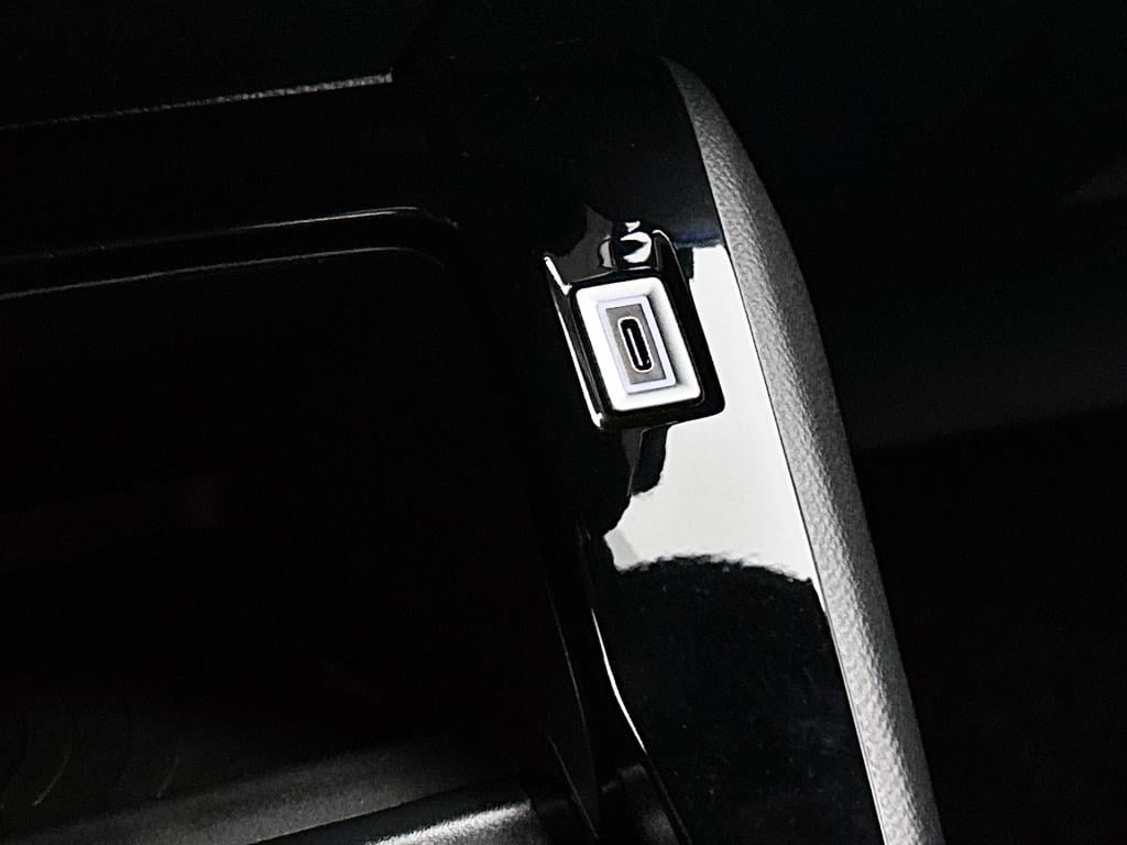 Peugeot 208 hybrid 145pk automaat gt | rijklaar | adaptief cruise control |