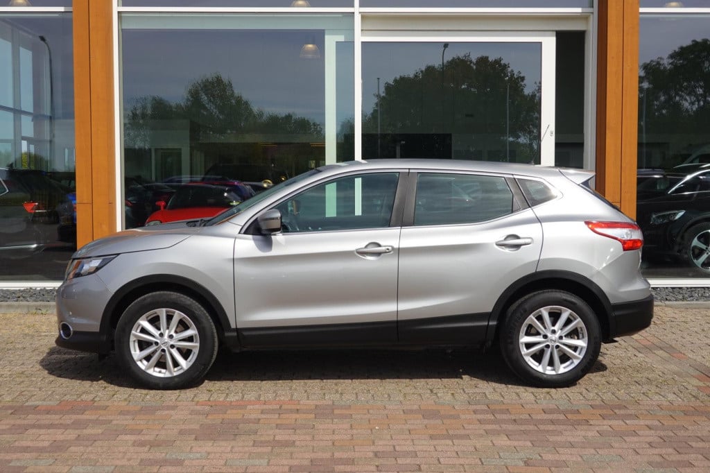 Nissan Qashqai 1.2 acenta