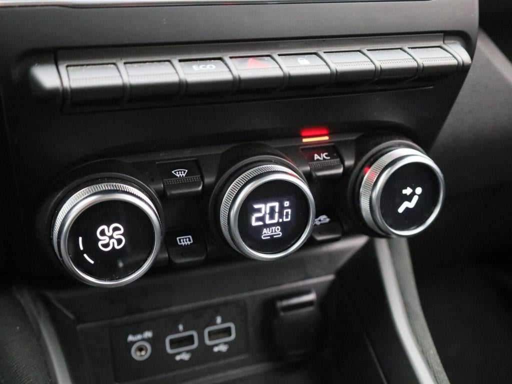 Renault Zoe r110 life 52 kwh | automaat | navigatie | airco | parkeer senso