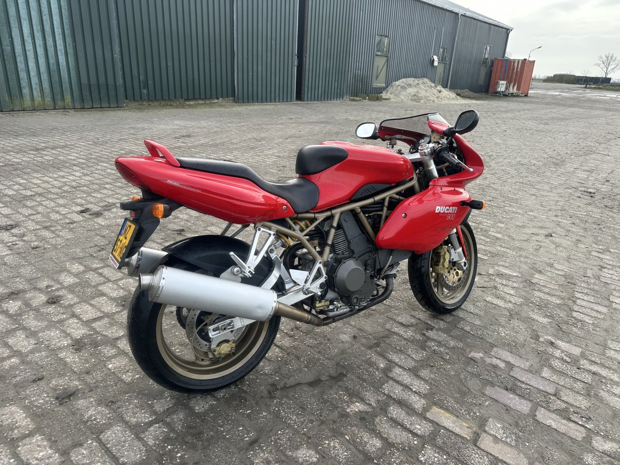 Ducati 900ss nuda