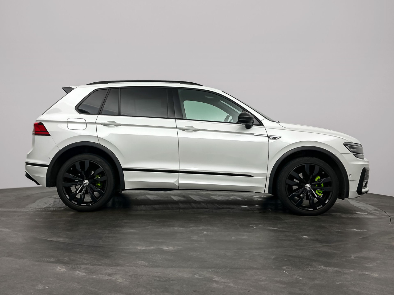 Volkswagen Tiguan 2.0 TSI 4Motion R-Line Black Style
