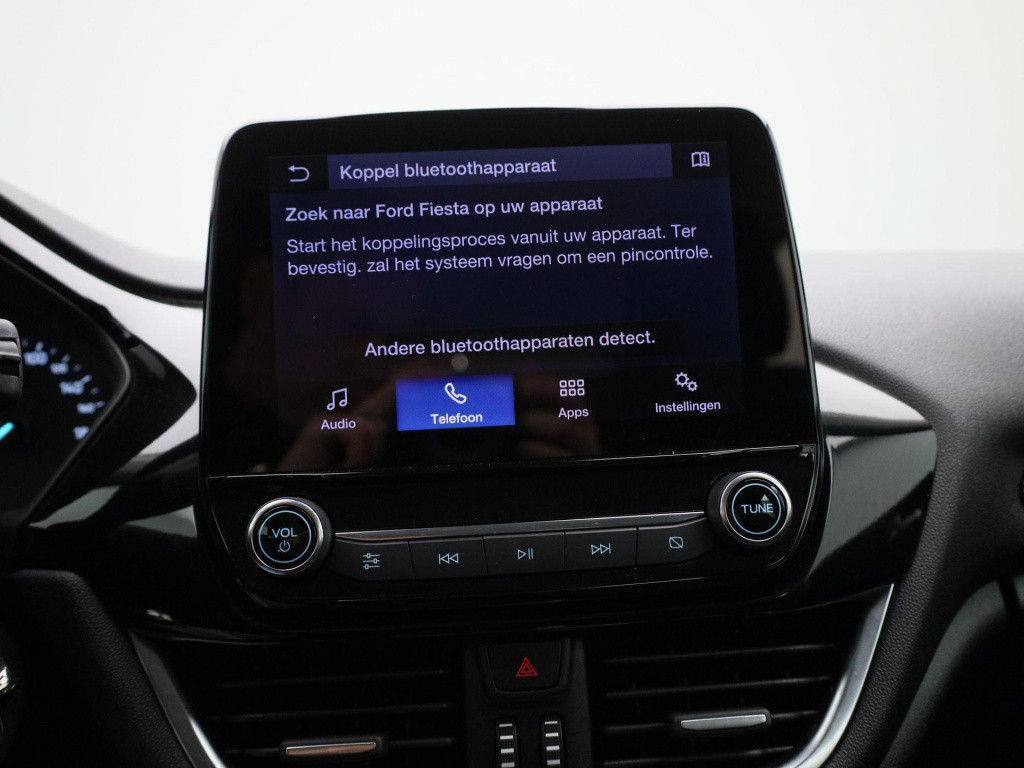 Ford Fiesta 1.0 ecoboost hybrid titanium | cruise control | parkeer sensore
