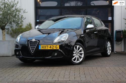 Alfa Romeo Giulietta 1.4 t turbo turismo - leder - sportiva - stoel verw - 