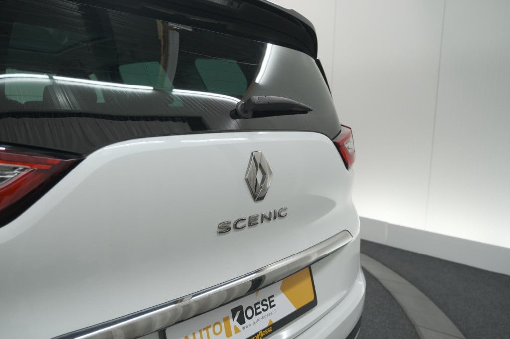Renault Grand Scenic tce 140 bose | 7 zitplaatsen | trekhaak | camera | bos