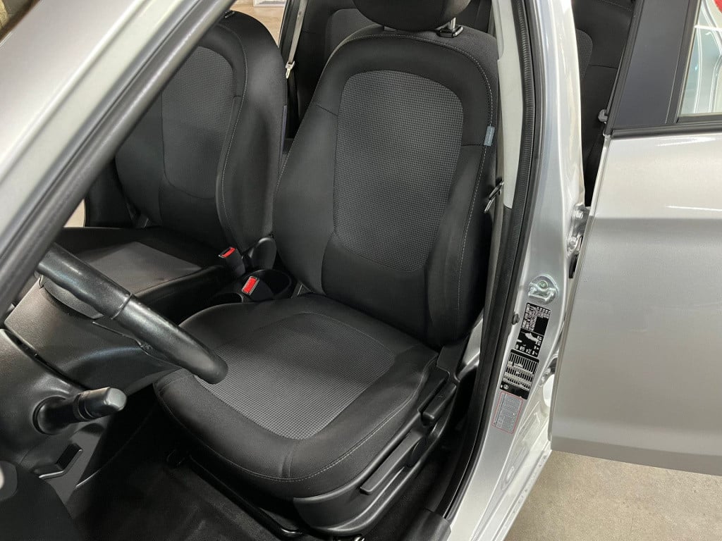 Hyundai I 20 1.2i i-deal