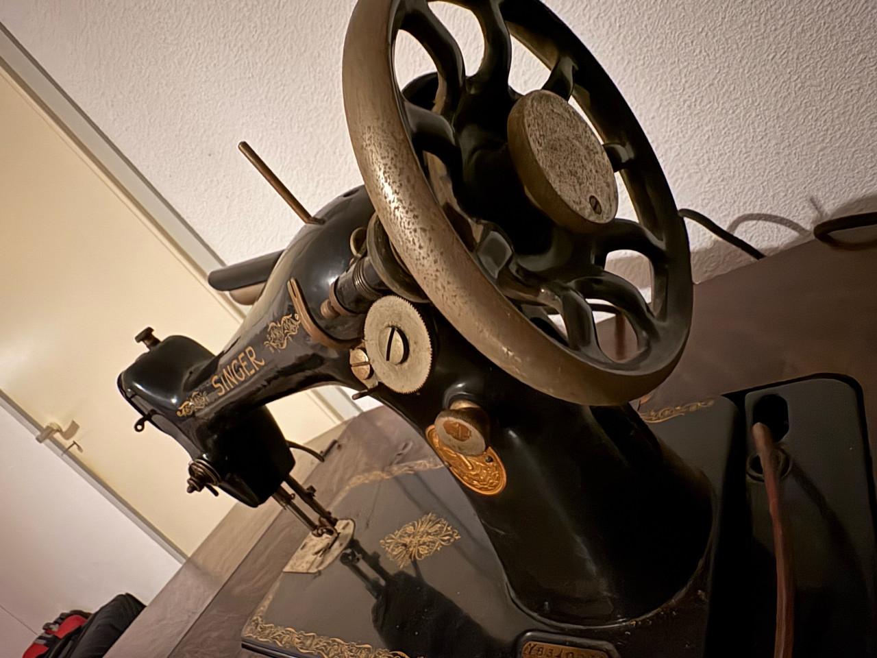 Singer naaimachine-kast