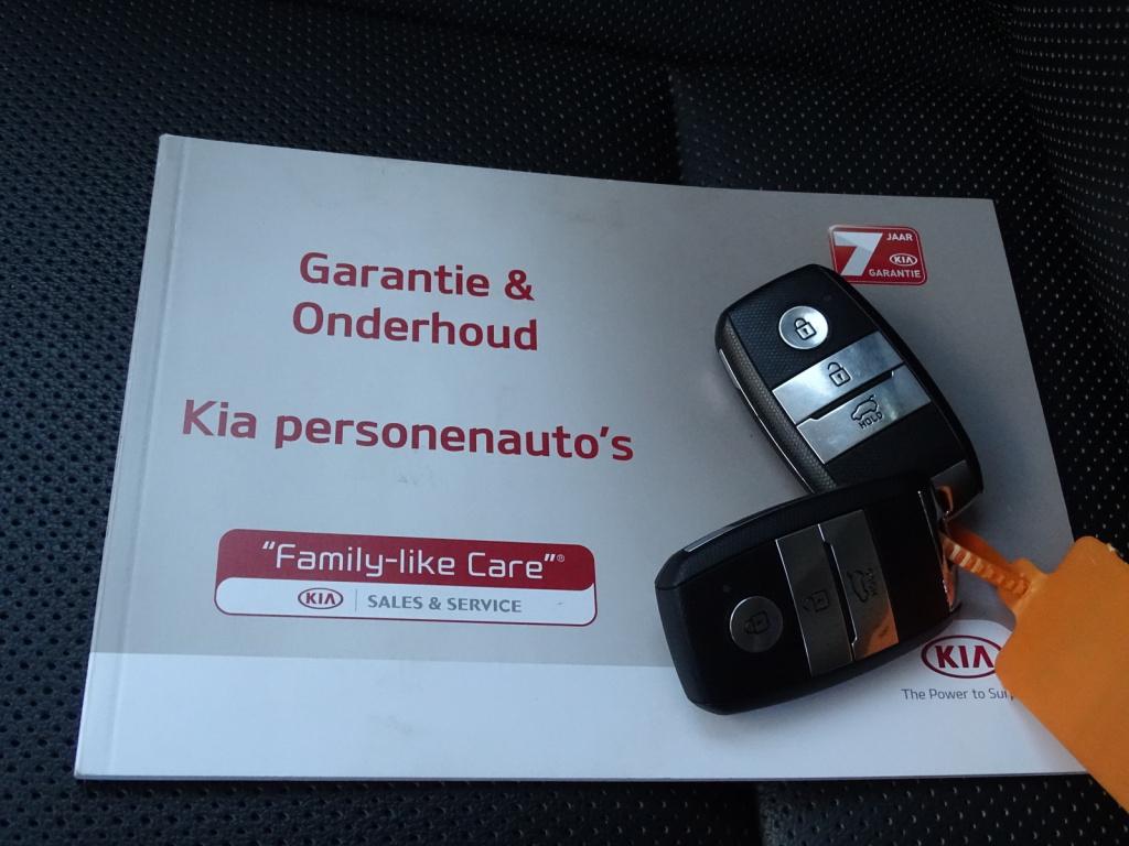 Kia Sportage 1.6 gdi design edition | leder | stoelverwarming v&a | bluetoo