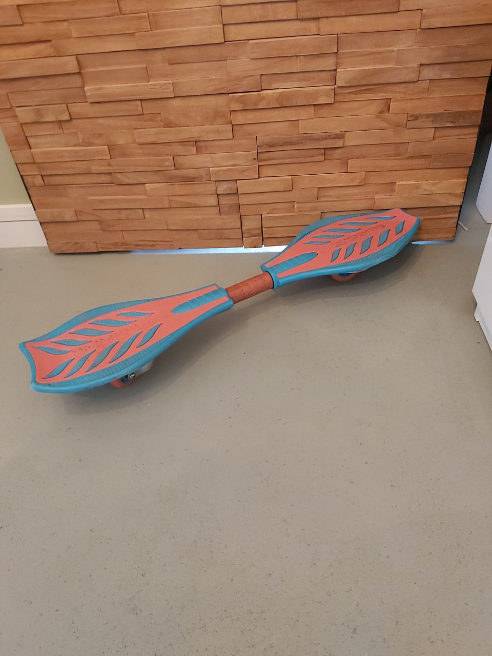 Wave board