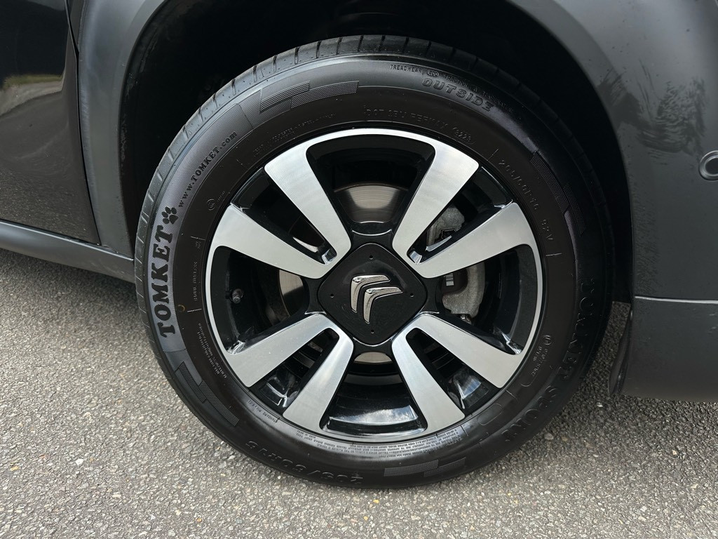 Citroen C3 Aircross 1.2 pt s&s shine // automaat // nieuwstaat //