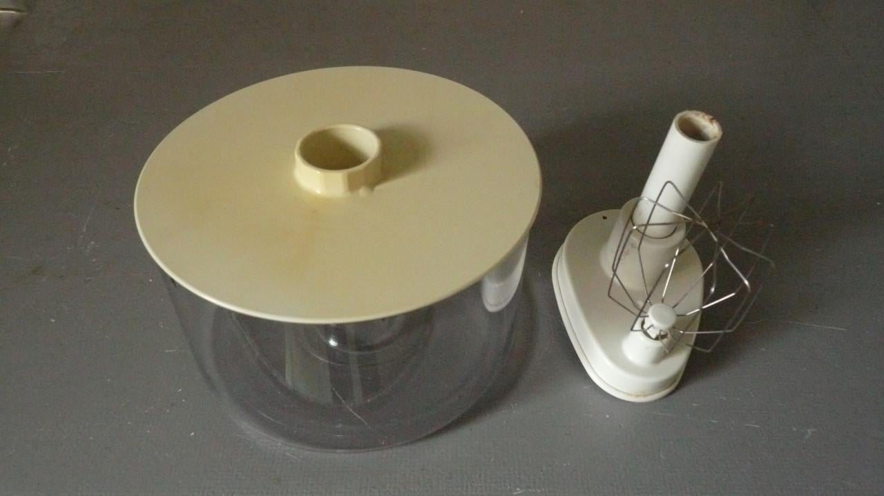Braun huishoudmachine uit de jaren 70