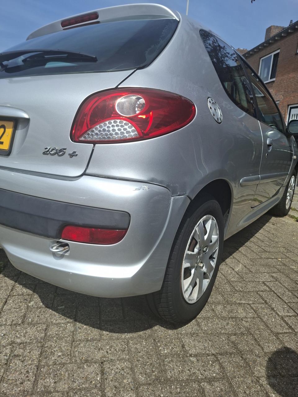 Peugeot 206+