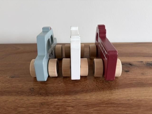 Little Dutch | houten hulpverleningsauto's