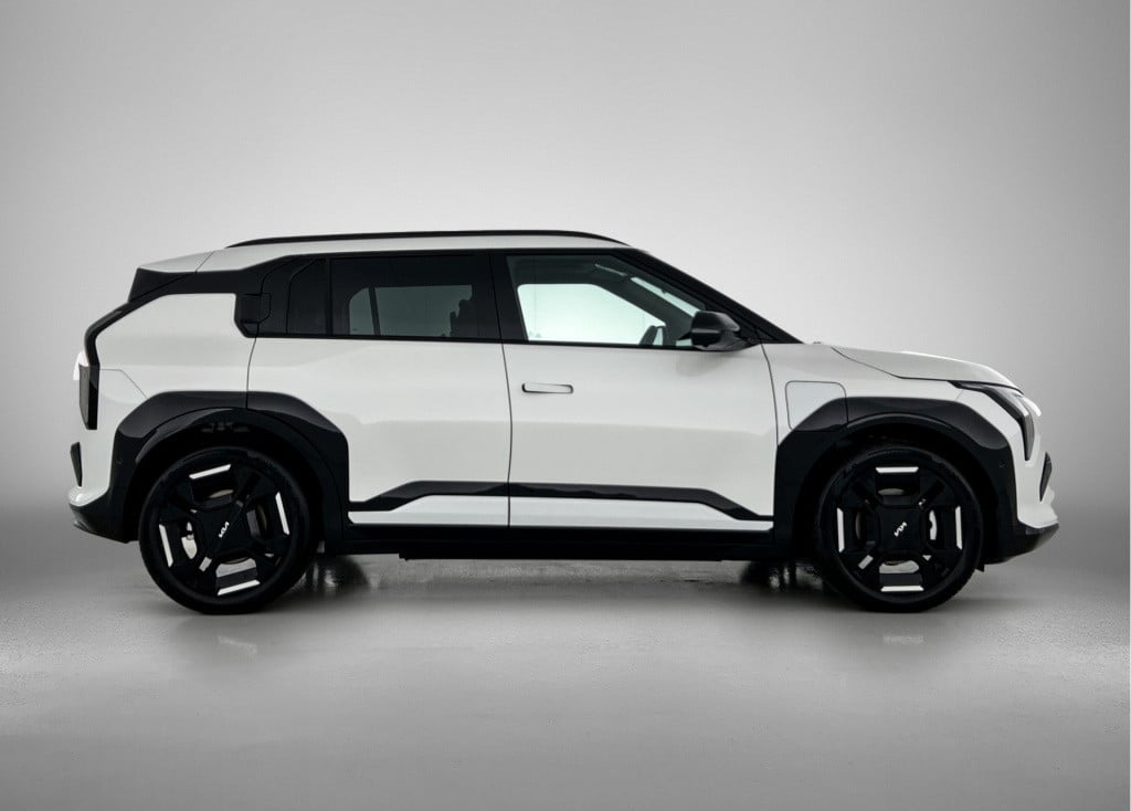 Kia Ev3 gt-plusline 81.4 kwh snel leverbaar | schuif/kantel dak | vegan led