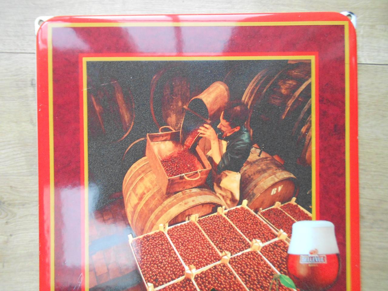 Emaille reclamebord Belle Vue Kriek bier.