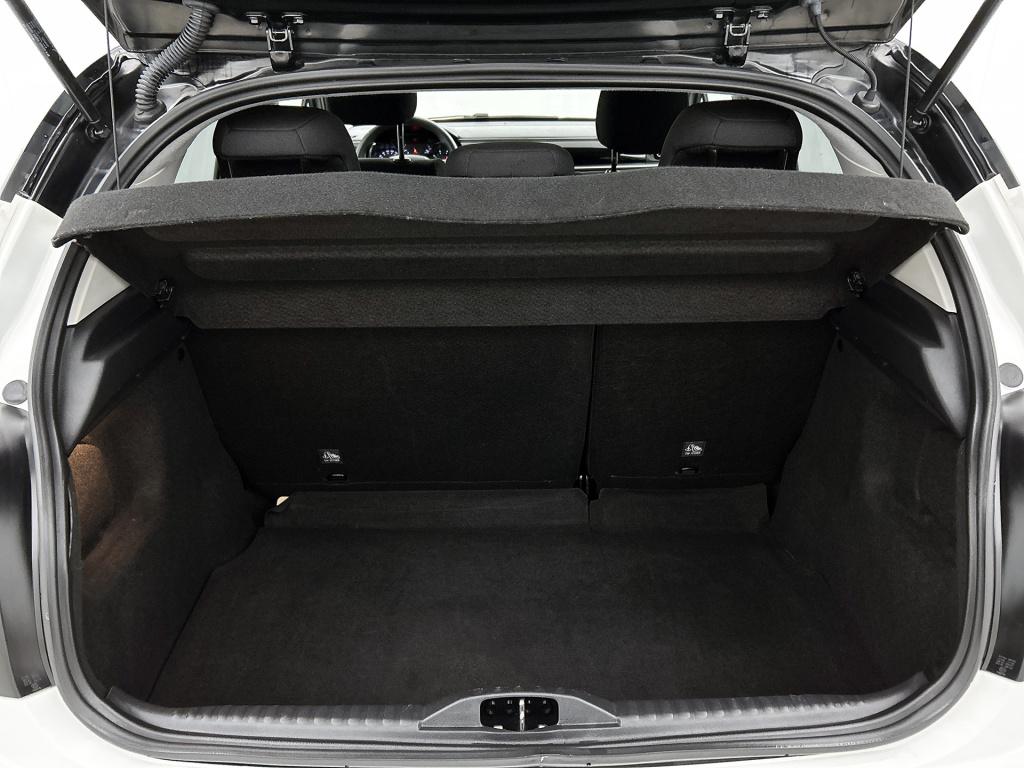 Citroen C3 82 pk feel edition | rijklaar | keyless entry | parkeerhulp | lm