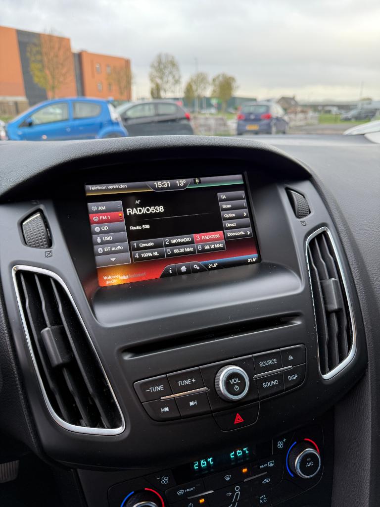 Ford Focus 1.0 - titanium edition