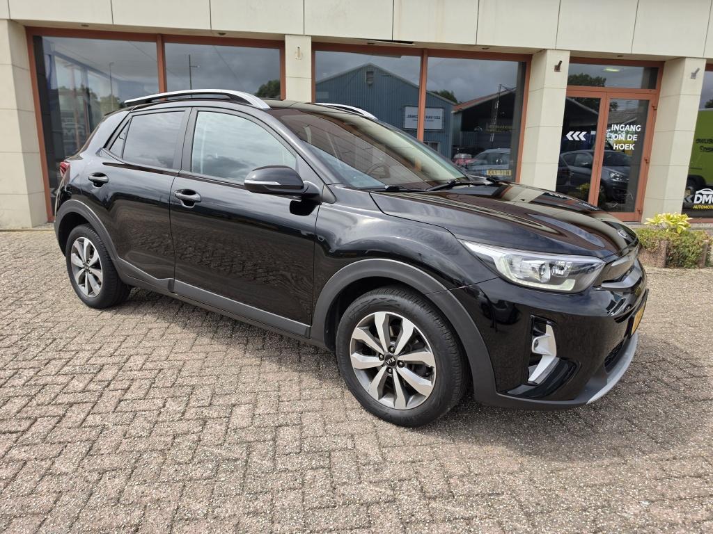 Kia Stonic 1.0 t-gdi mhev dyn+line | lane ass | cruise | clima | navi | lm
