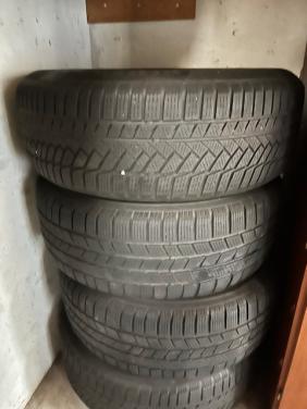 Winterbanden met velgen