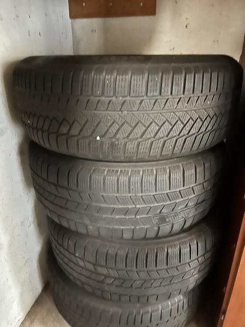 Winterbanden met velgen