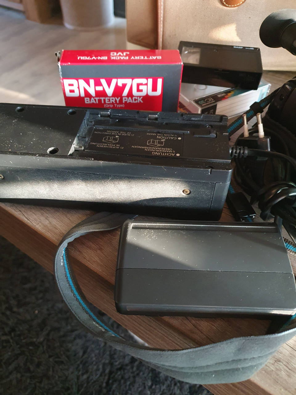 Werkende vintage analoge VHS C Grundig VS-C 20 videocamera....