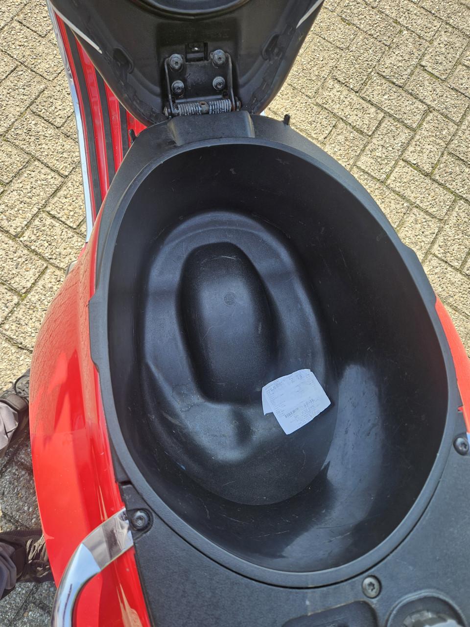 Te koop vespa sprint 2019