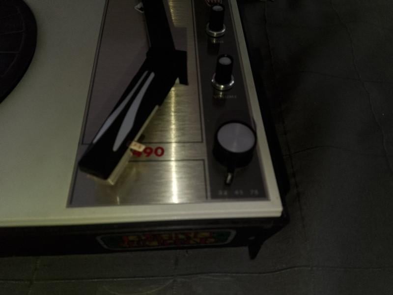 Aristona platenspeler-33/45/75 toeren