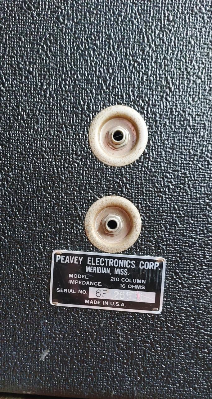 Peavey 210 Column 16 Ohm PA Speakers (Pair)