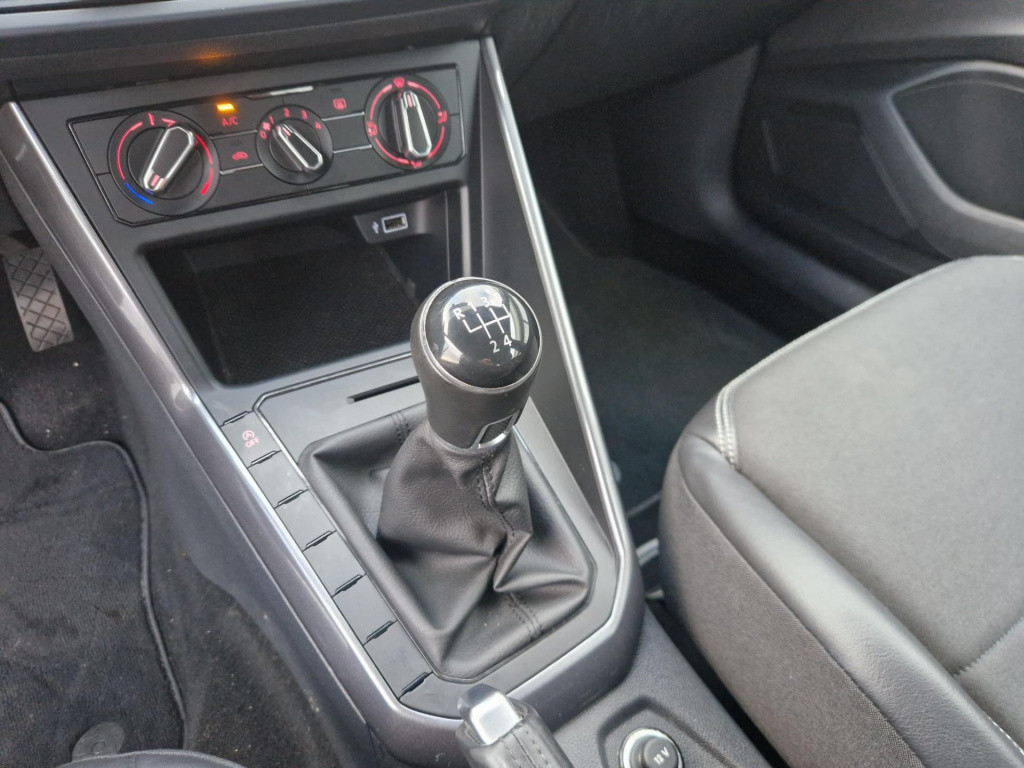 Volkswagen Polo 1.0 tsi comfortline | cruise control adaptief | airco | hal