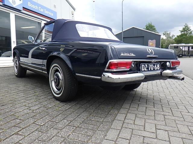 Mercedes-Benz Sl 230sl pagode