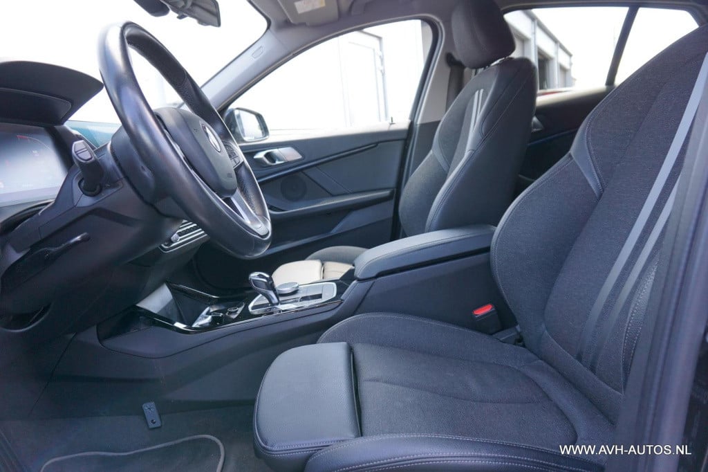 BMW 1 Serie 118i executive edition
