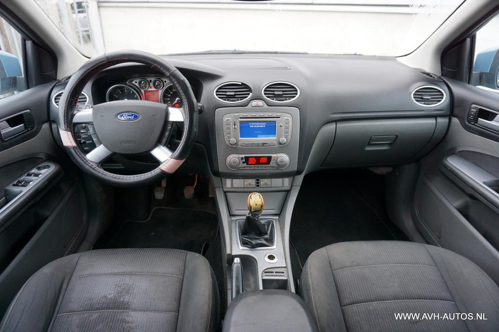 Ford Focus wagon 1.6 titanium