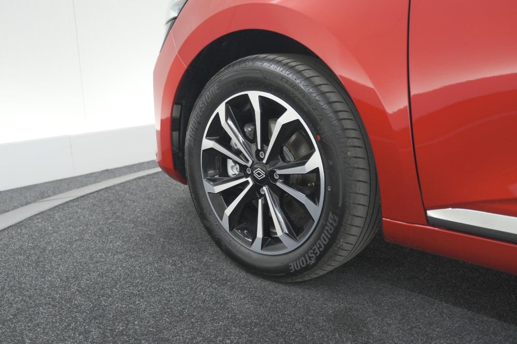 Renault Clio 1.6 e-tech full hybrid 145 techno | 360 camera | navigatie | a