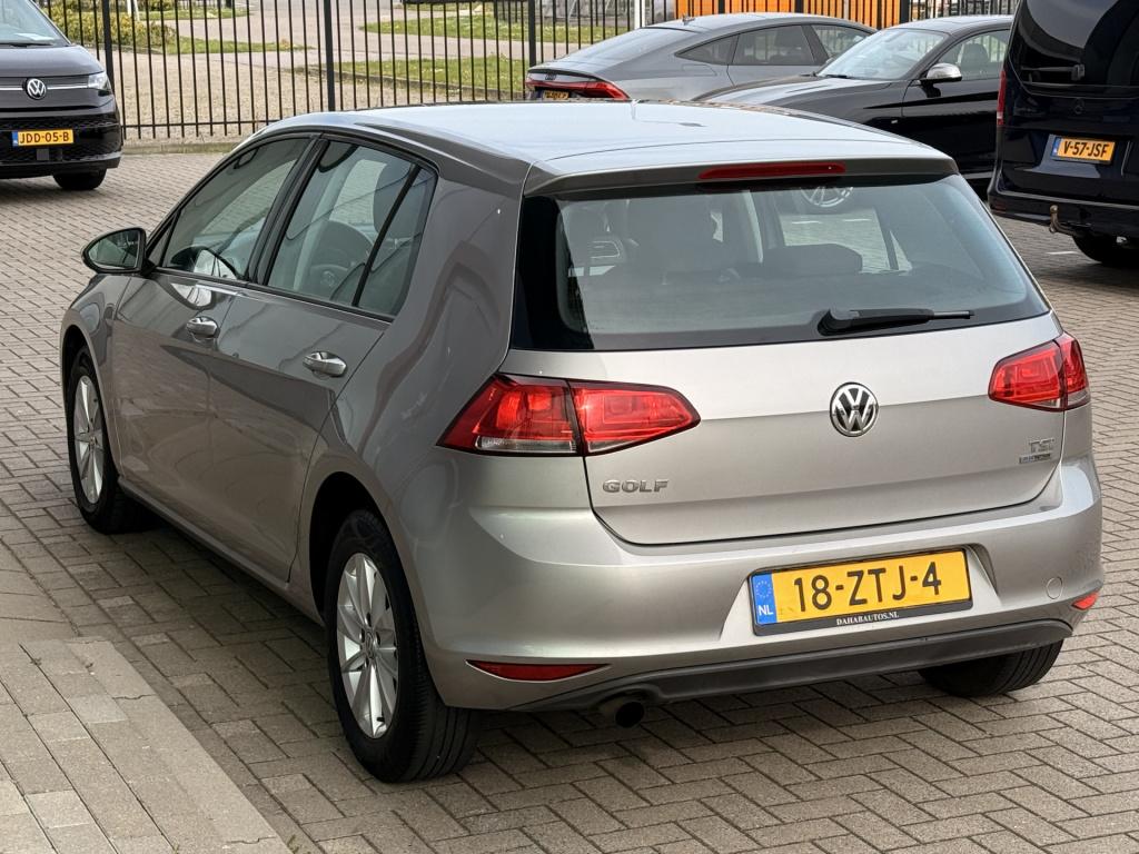 Volkswagen Golf 1.2 tsi trendline 5drs | airco | lm velgen