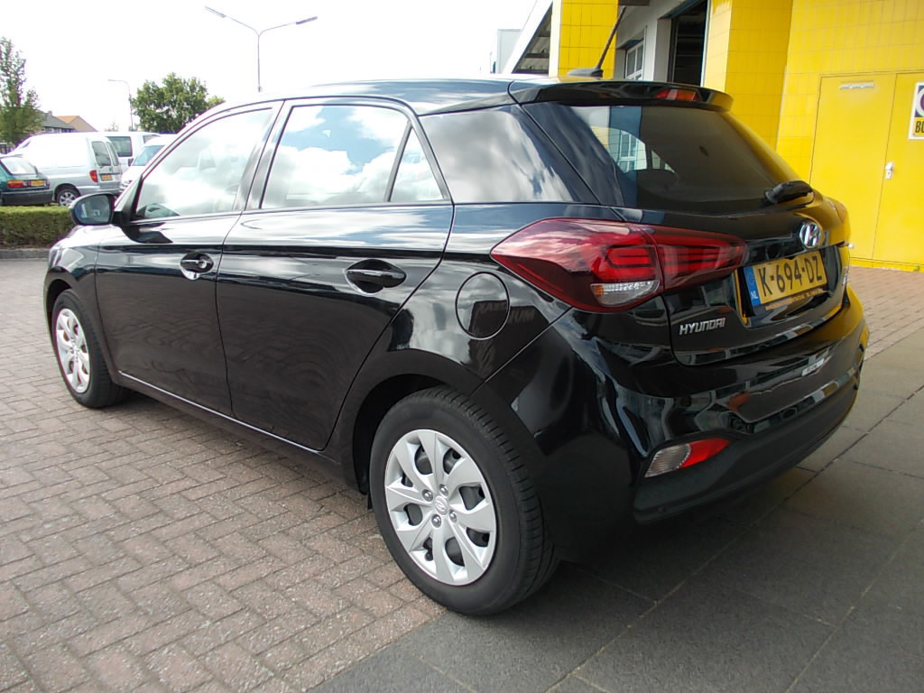 Hyundai I 20 1.0 t-gdi 101pk, airco, cam., navi, cr.contr.