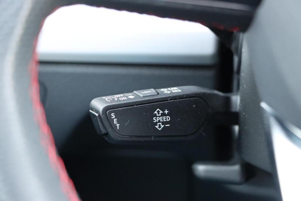 Audi Q5 50 tfsi e s edition competition 300pk s-tronic