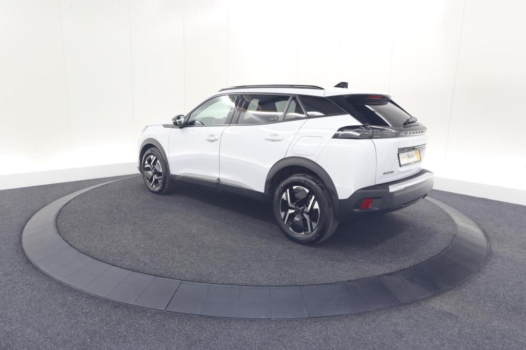 Peugeot 2008 puretech 100 allure | camera | navigatie | parkeersensoren | a