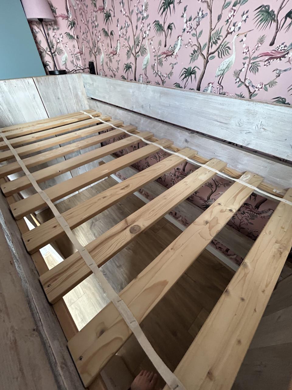 Hoogslapen van steigerhout