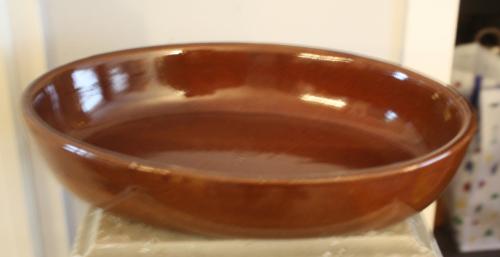 Bruine zwarte schaal -ovenschaal