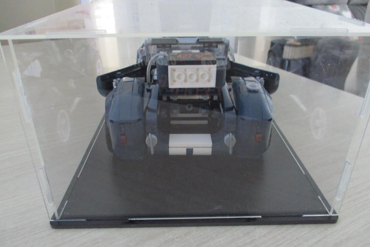 Ford Cobra Chelby        (technic lego)