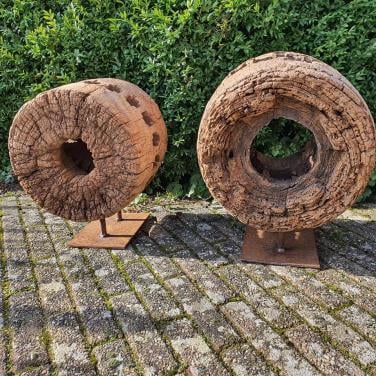 DIVERSE STOER EN SOBER DECO BIJ 3Z FACTORY, MAAR OOK BANKEN KASTEN TAFELS