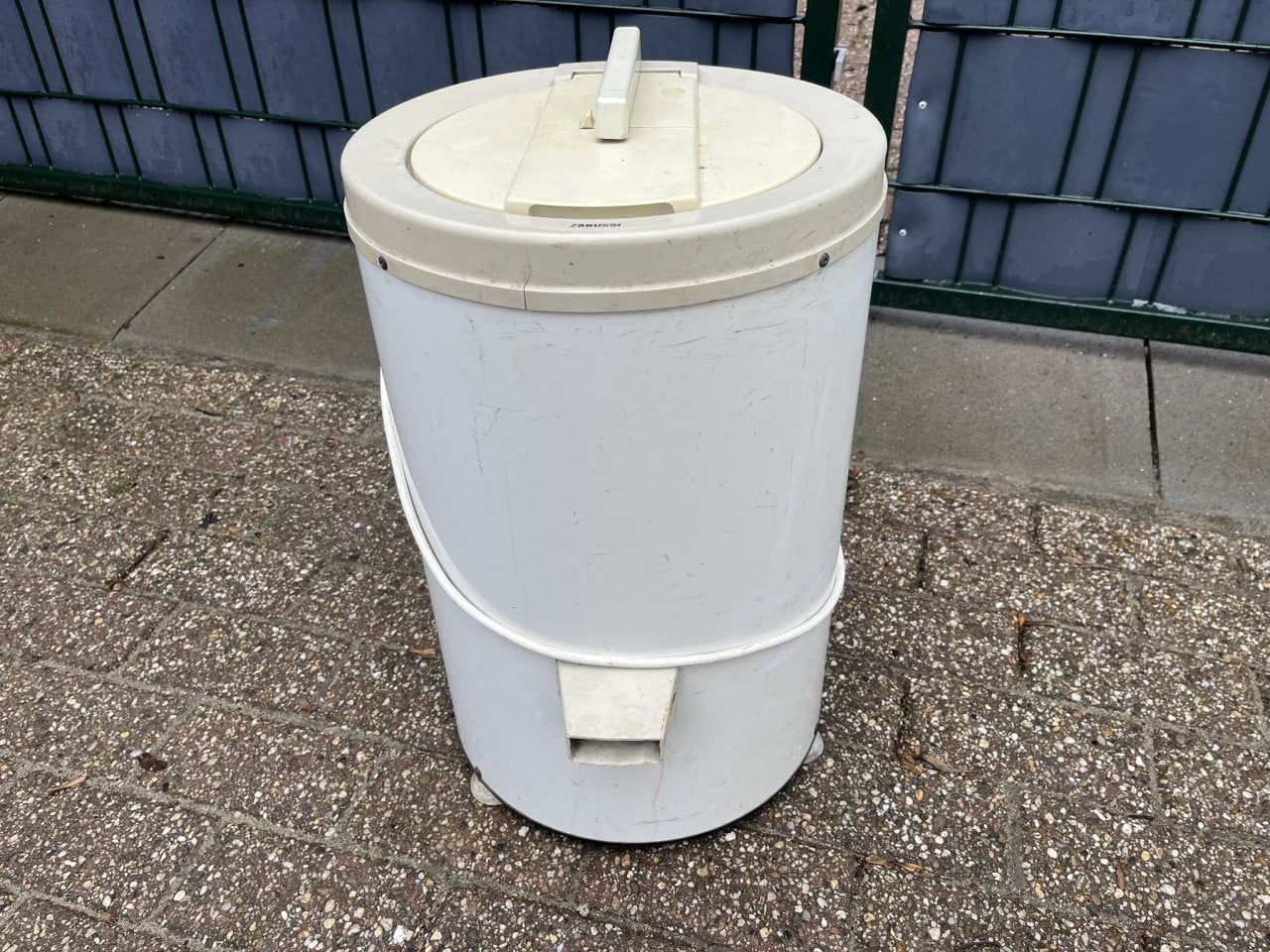 9 Centrifuges