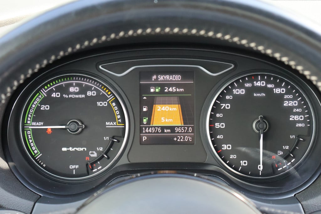 Audi A3 sportback 1.4 e-tron phev ambition pro line plus l s- line l panora