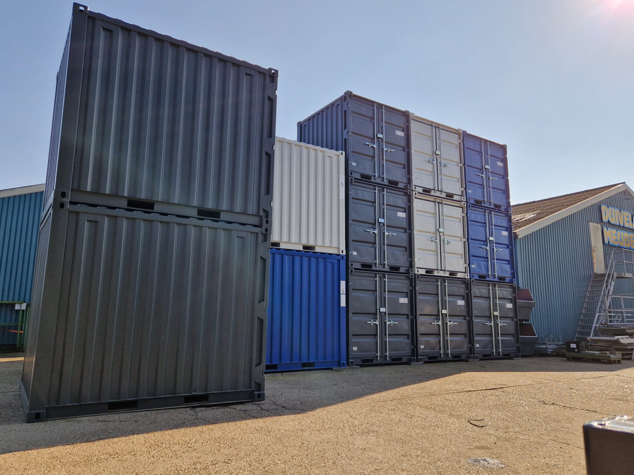 Diverse nieuwe 10, 8, 6ft opslagcontainers / bouwcontainers