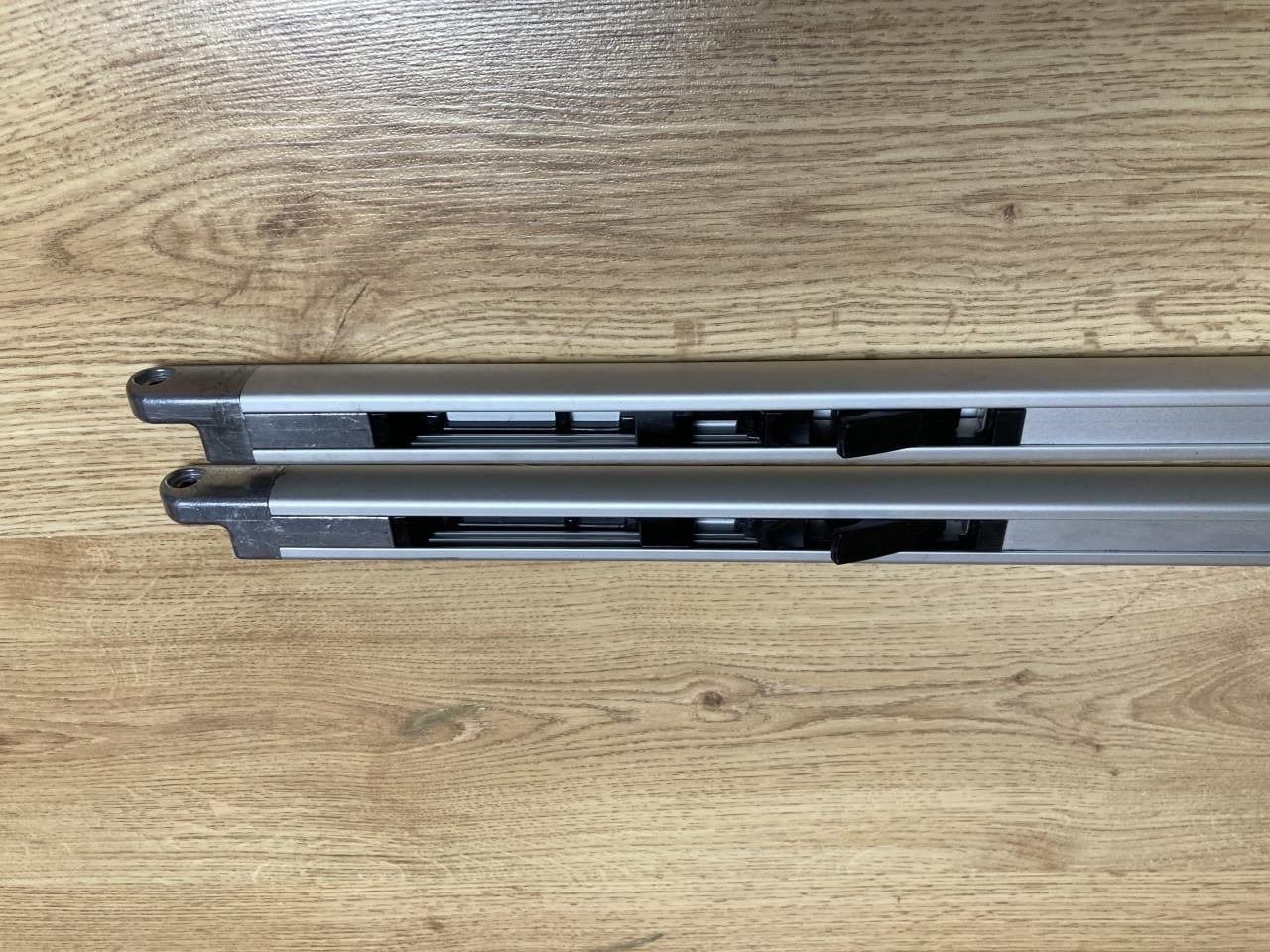 Thule schuifliggers voor etuiluifel omnistor 1200