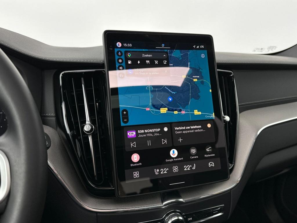 Volvo XC60 polestar engineered recharge plug-in hybrid awd