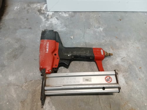 Haubold tacker nietpistool SKN 50 te koop