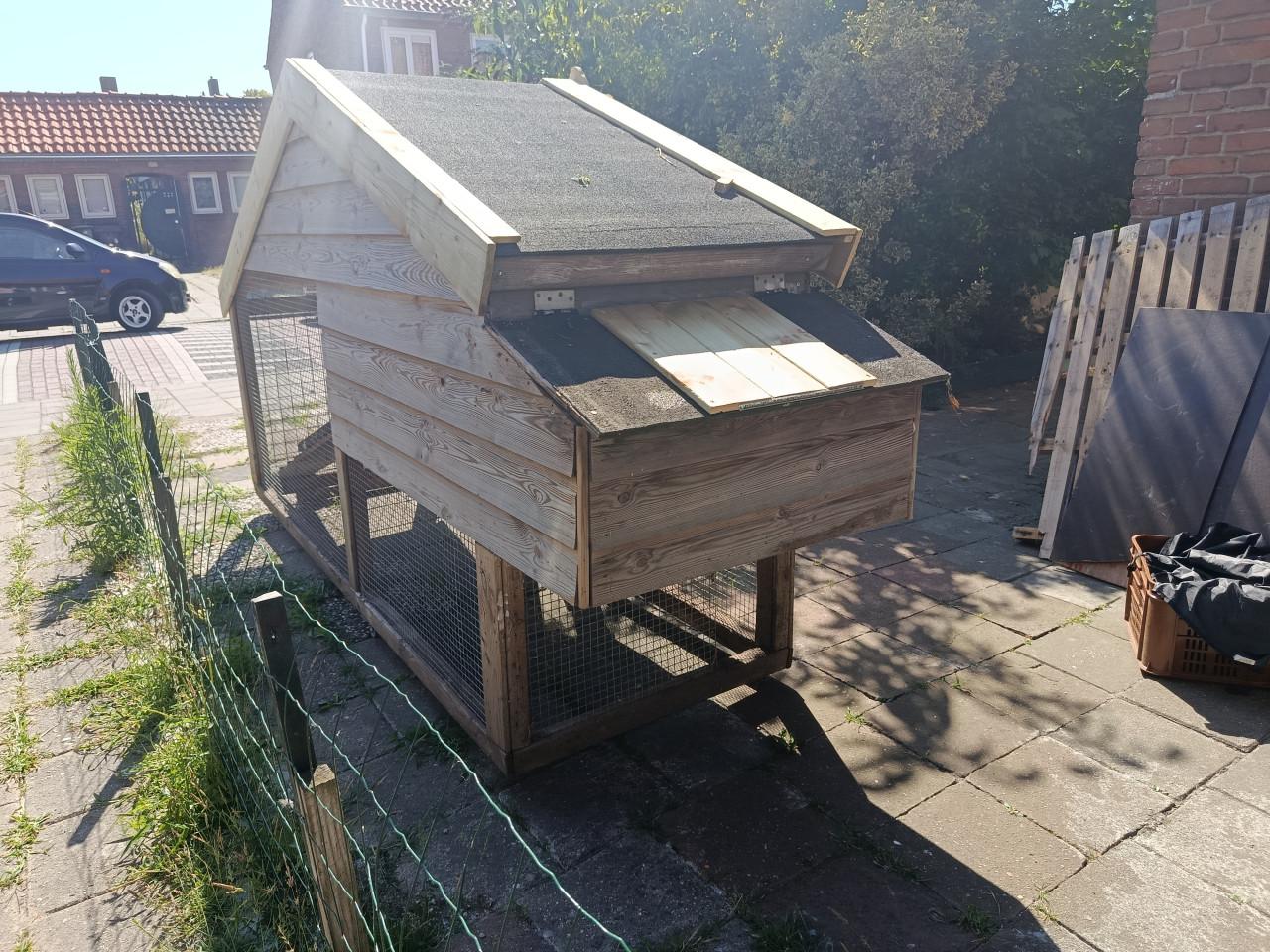 Groot kippen/knaagdieren hok